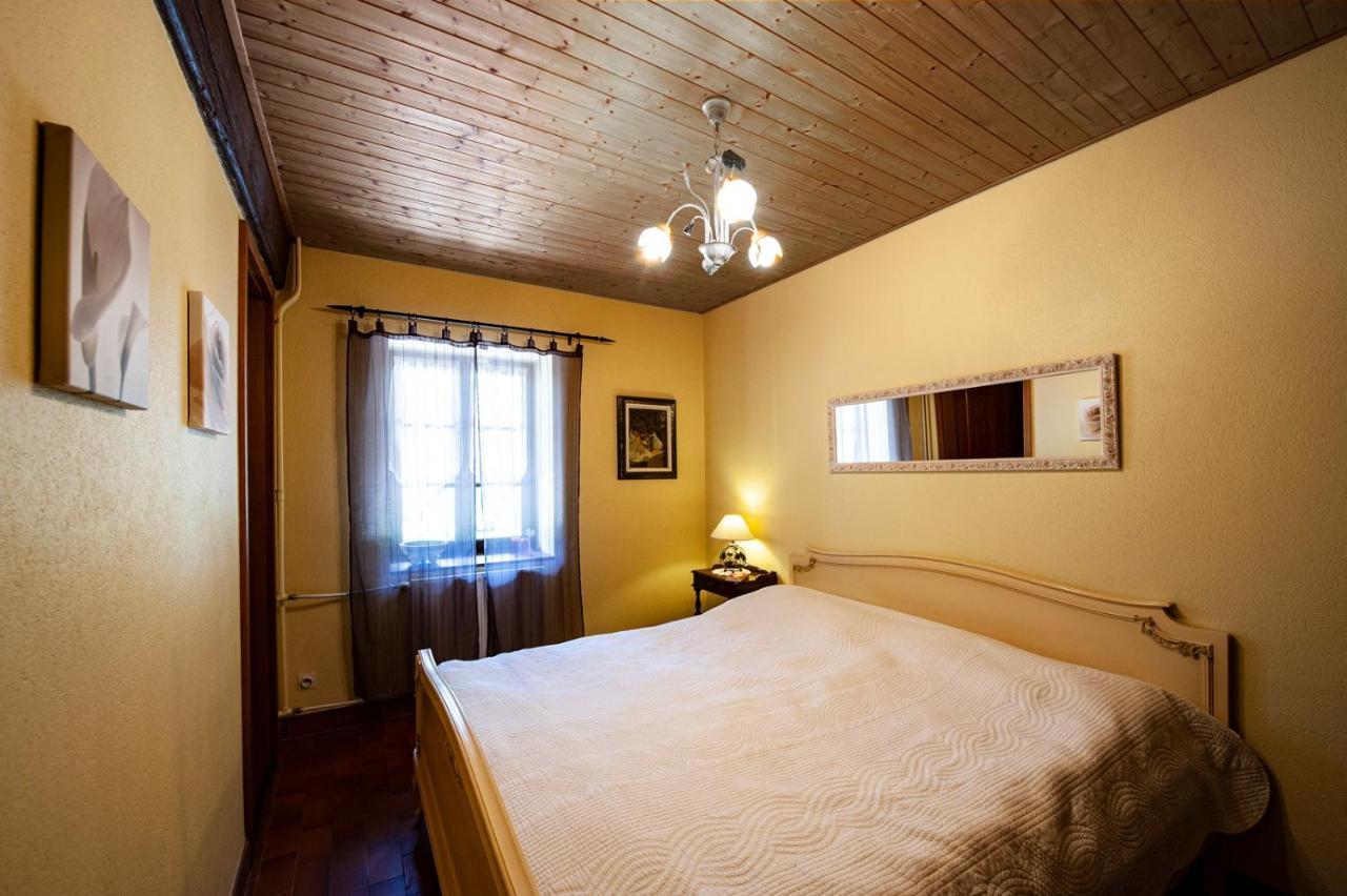 Manoir-De-Sagy Bed & Breakfast Sagy  Exterior photo